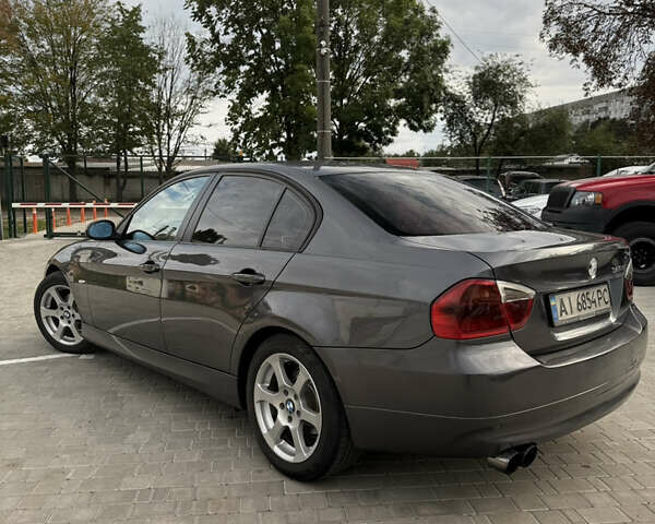 Серый БМВ 3 Серия, объемом двигателя 2 л и пробегом 311 тыс. км за 7200 $, фото 5 на Automoto.ua