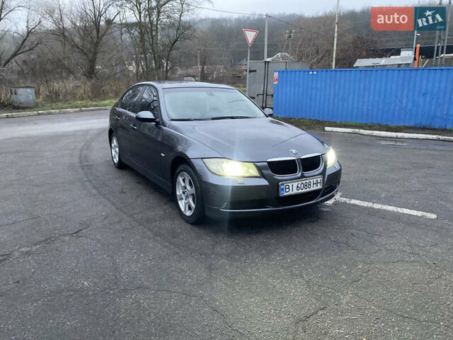 Серый БМВ 3 Серия, объемом двигателя 2 л и пробегом 232 тыс. км за 6300 $, фото 1 на Automoto.ua