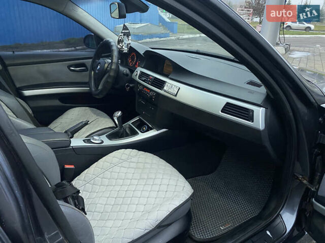 Серый БМВ 3 Серия, объемом двигателя 2 л и пробегом 232 тыс. км за 6300 $, фото 11 на Automoto.ua