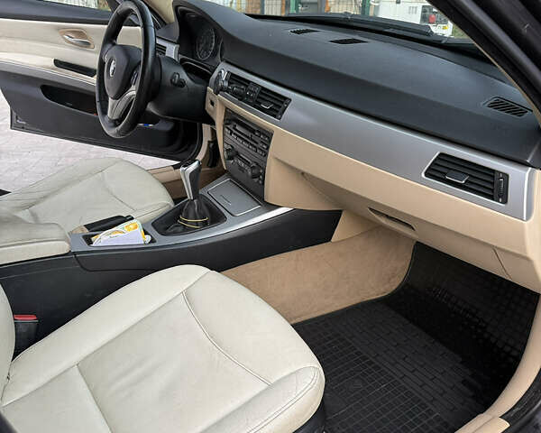 Серый БМВ 3 Серия, объемом двигателя 2 л и пробегом 311 тыс. км за 7200 $, фото 11 на Automoto.ua