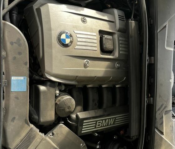 Сірий БМВ 3 Серія, об'ємом двигуна 2.5 л та пробігом 253 тис. км за 8500 $, фото 4 на Automoto.ua