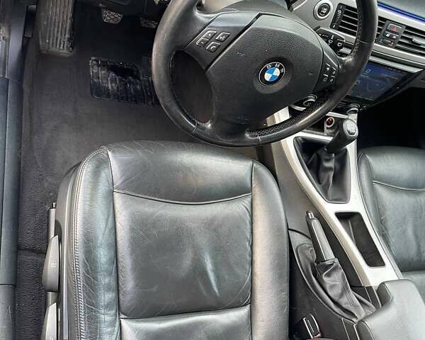 Серый БМВ 3 Серия, объемом двигателя 2 л и пробегом 332 тыс. км за 5999 $, фото 10 на Automoto.ua