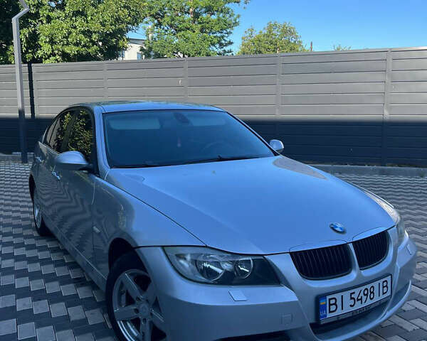 Серый БМВ 3 Серия, объемом двигателя 2 л и пробегом 307 тыс. км за 6999 $, фото 7 на Automoto.ua