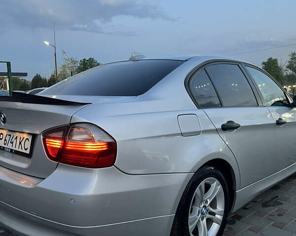 Сірий БМВ 3 Серія, об'ємом двигуна 2 л та пробігом 295 тис. км за 6900 $, фото 6 на Automoto.ua