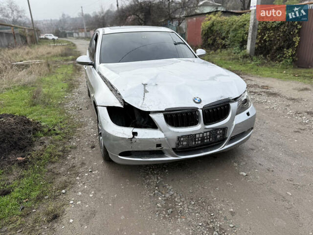 Сірий БМВ 3 Серія, об'ємом двигуна 3 л та пробігом 216 тис. км за 4600 $, фото 6 на Automoto.ua