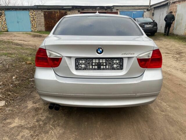 Серый БМВ 3 Серия, объемом двигателя 3 л и пробегом 216 тыс. км за 5650 $, фото 15 на Automoto.ua