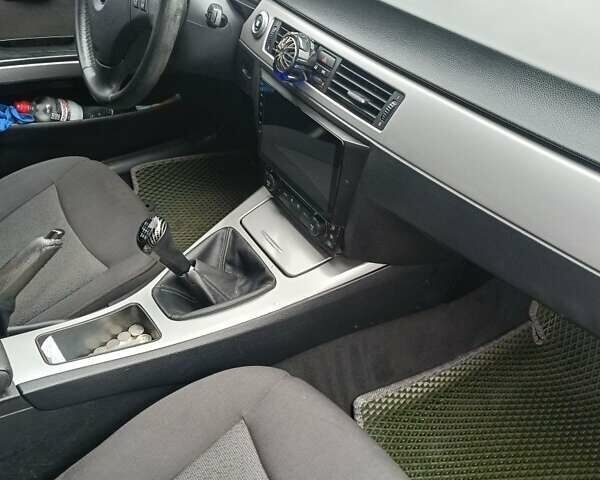 БМВ 3 Серія 2005 у Сумах на Automoto.ua Сірий БМВ 3 Серія, об'ємом двигуна 2 л та пробігом 400 тис. км за 6500 $, фото 6 на Automoto.ua