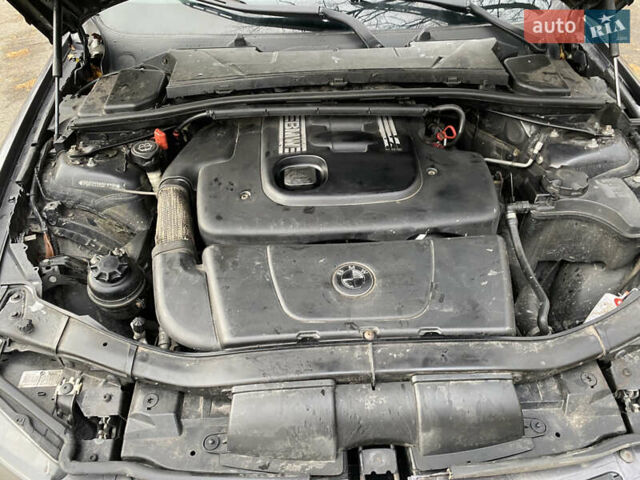 Сірий БМВ 3 Серія, об'ємом двигуна 2 л та пробігом 320 тис. км за 6350 $, фото 12 на Automoto.ua