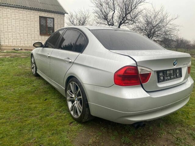 Серый БМВ 3 Серия, объемом двигателя 3 л и пробегом 216 тыс. км за 5500 $, фото 3 на Automoto.ua