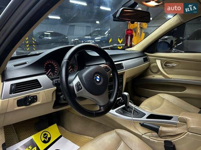 Серый БМВ 3 Серия, объемом двигателя 2 л и пробегом 276 тыс. км за 8000 $, фото 10 на Automoto.ua