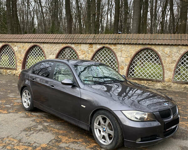 Сірий БМВ 3 Серія, об'ємом двигуна 2 л та пробігом 320 тис. км за 6350 $, фото 4 на Automoto.ua