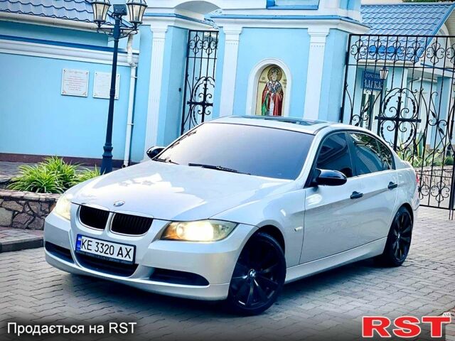 Серый БМВ 3 Серия, объемом двигателя 2 л и пробегом 300 тыс. км за 7100 $, фото 1 на Automoto.ua