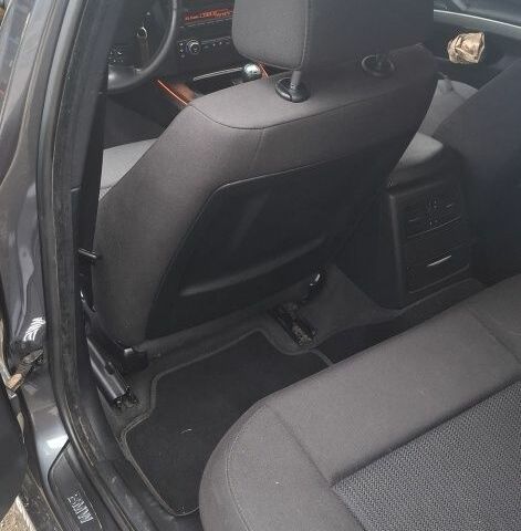 Серый БМВ 3 Серия, объемом двигателя 2 л и пробегом 312 тыс. км за 5000 $, фото 5 на Automoto.ua