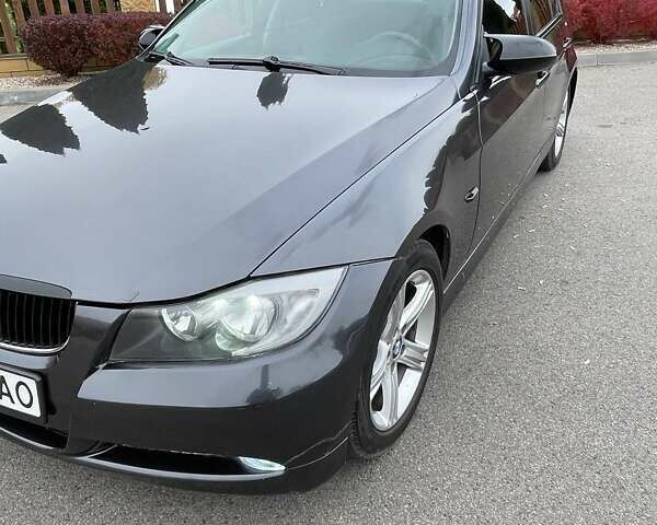 Серый БМВ 3 Серия, объемом двигателя 2 л и пробегом 332 тыс. км за 5999 $, фото 15 на Automoto.ua