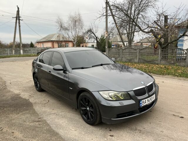 Серый БМВ 3 Серия, объемом двигателя 2.5 л и пробегом 252 тыс. км за 7000 $, фото 2 на Automoto.ua