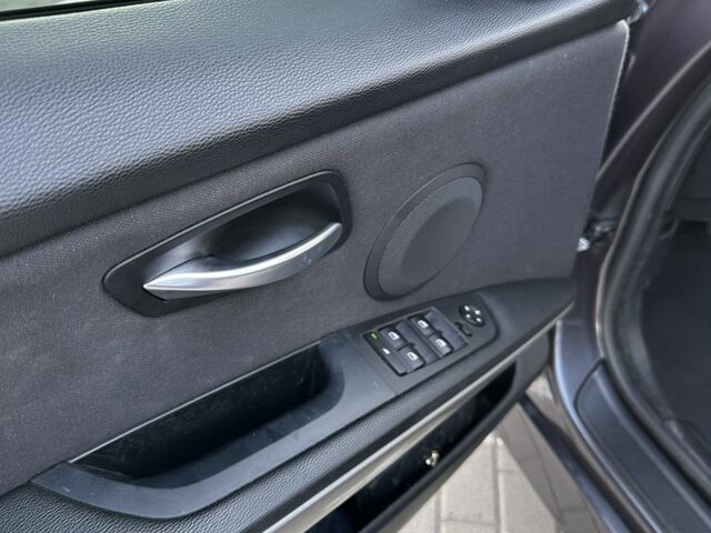 Сірий БМВ 3 Серія, об'ємом двигуна 2 л та пробігом 279 тис. км за 7100 $, фото 14 на Automoto.ua