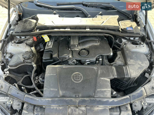 Серый БМВ 3 Серия, объемом двигателя 2 л и пробегом 194 тыс. км за 6850 $, фото 9 на Automoto.ua