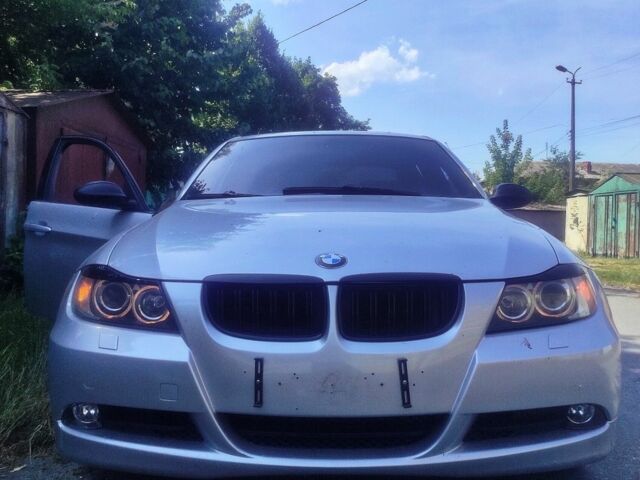 Серый БМВ 3 Серия, объемом двигателя 2 л и пробегом 397 тыс. км за 7900 $, фото 9 на Automoto.ua