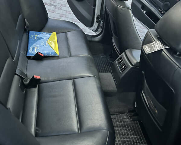 Сірий БМВ 3 Серія, об'ємом двигуна 2 л та пробігом 295 тис. км за 6900 $, фото 12 на Automoto.ua