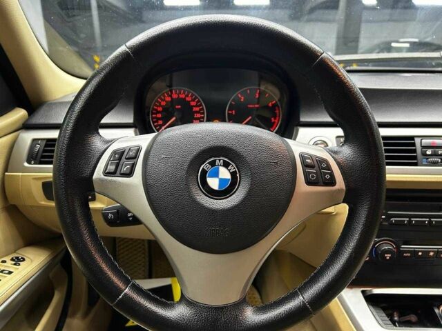 Сірий БМВ 3 Серія, об'ємом двигуна 2 л та пробігом 276 тис. км за 8000 $, фото 5 на Automoto.ua