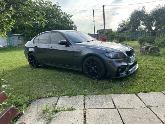 Сірий БМВ 3 Серія, об'ємом двигуна 2 л та пробігом 240 тис. км за 7500 $, фото 1 на Automoto.ua