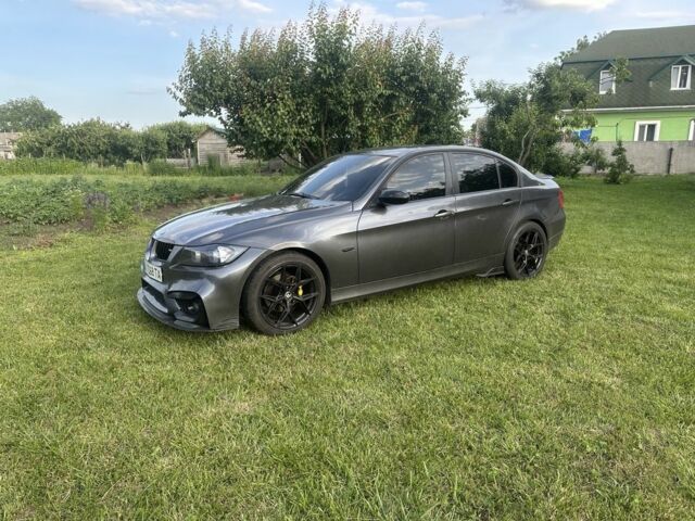 Сірий БМВ 3 Серія, об'ємом двигуна 2 л та пробігом 240 тис. км за 7500 $, фото 5 на Automoto.ua
