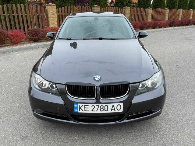 Серый БМВ 3 Серия, объемом двигателя 2 л и пробегом 332 тыс. км за 5999 $, фото 7 на Automoto.ua