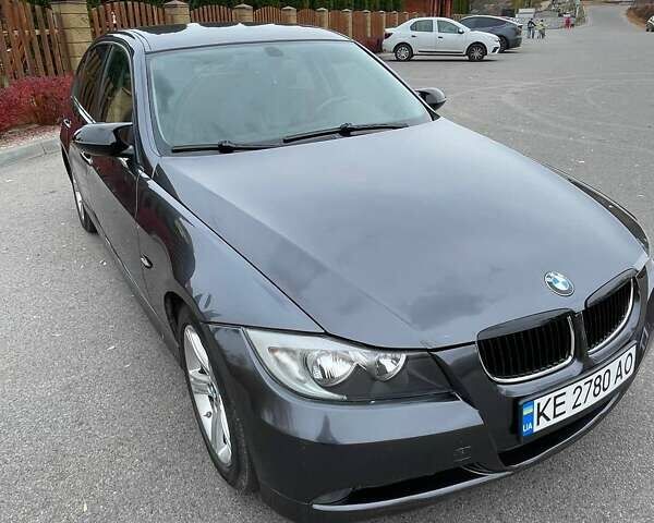 Серый БМВ 3 Серия, объемом двигателя 2 л и пробегом 332 тыс. км за 5999 $, фото 6 на Automoto.ua