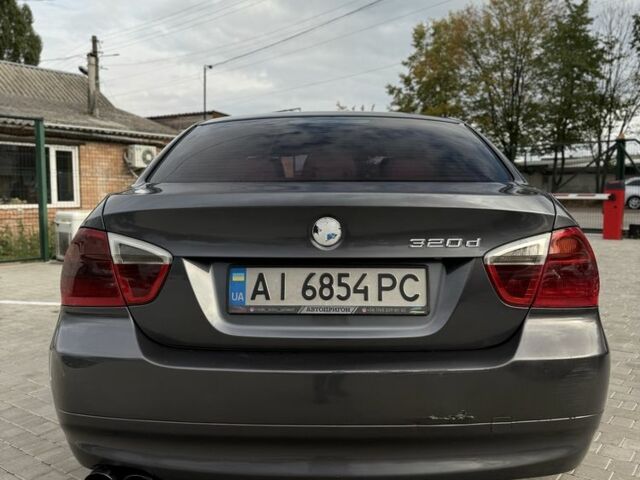 Серый БМВ 3 Серия, объемом двигателя 2 л и пробегом 300 тыс. км за 6700 $, фото 3 на Automoto.ua