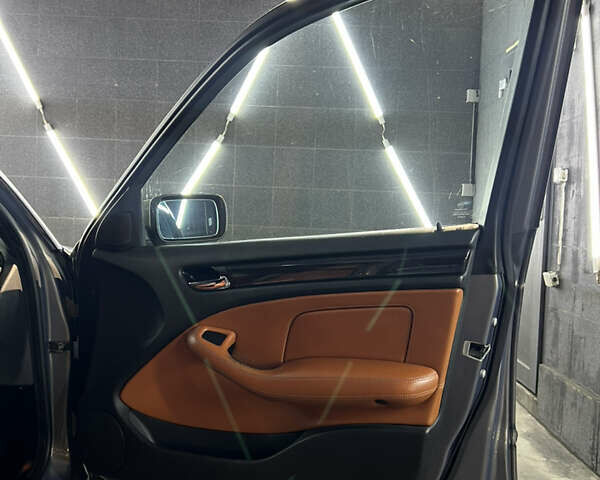 Сірий БМВ 3 Серія, об'ємом двигуна 2 л та пробігом 343 тис. км за 6300 $, фото 7 на Automoto.ua