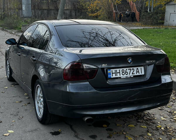 Серый БМВ 3 Серия, объемом двигателя 2 л и пробегом 323 тыс. км за 6200 $, фото 22 на Automoto.ua