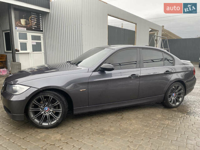 Серый БМВ 3 Серия, объемом двигателя 2 л и пробегом 310 тыс. км за 7550 $, фото 1 на Automoto.ua