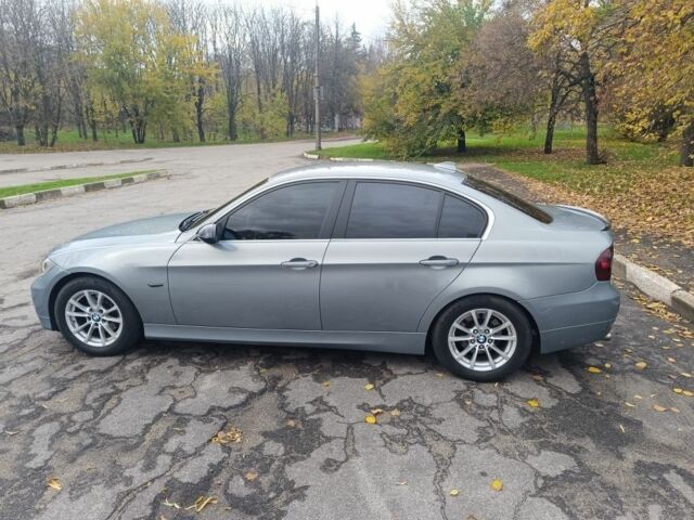 Серый БМВ 3 Серия, объемом двигателя 2.5 л и пробегом 278 тыс. км за 7500 $, фото 5 на Automoto.ua