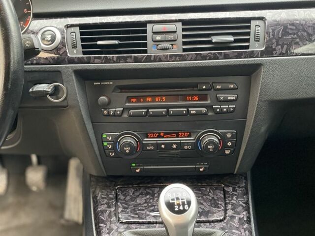 Сірий БМВ 3 Серія, об'ємом двигуна 2 л та пробігом 230 тис. км за 5750 $, фото 12 на Automoto.ua