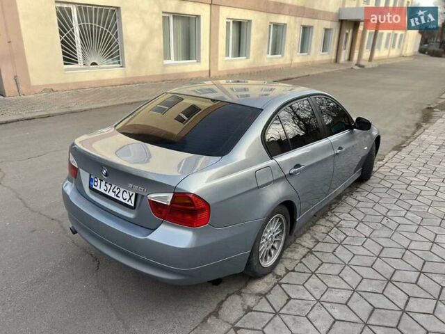 Серый БМВ 3 Серия, объемом двигателя 2 л и пробегом 213 тыс. км за 6300 $, фото 7 на Automoto.ua
