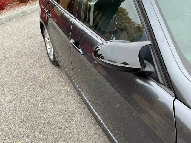 Серый БМВ 3 Серия, объемом двигателя 2 л и пробегом 332 тыс. км за 5999 $, фото 12 на Automoto.ua