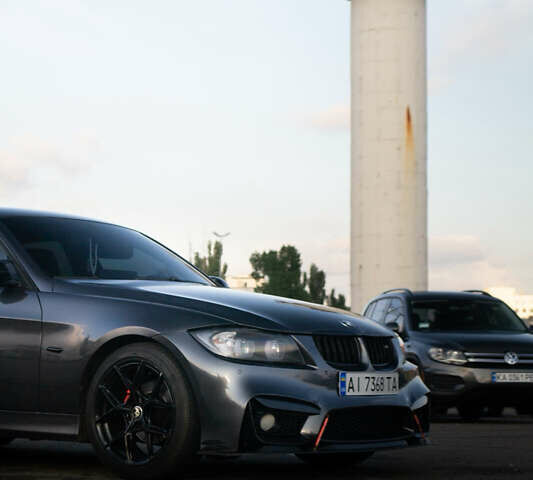 Серый БМВ 3 Серия, объемом двигателя 2 л и пробегом 245 тыс. км за 7300 $, фото 30 на Automoto.ua