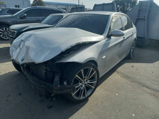 Серый БМВ 3 Серия, объемом двигателя 3 л и пробегом 219 тыс. км за 4500 $, фото 2 на Automoto.ua