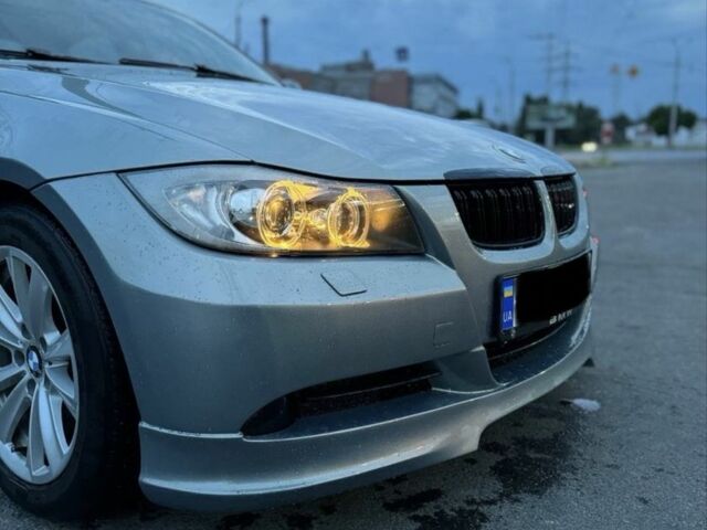 Серый БМВ 3 Серия, объемом двигателя 2 л и пробегом 292 тыс. км за 6250 $, фото 6 на Automoto.ua