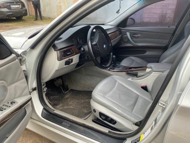 Серый БМВ 3 Серия, объемом двигателя 3 л и пробегом 216 тыс. км за 5650 $, фото 7 на Automoto.ua