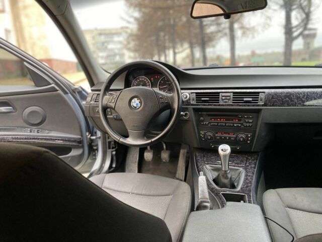 Сірий БМВ 3 Серія, об'ємом двигуна 2 л та пробігом 230 тис. км за 5750 $, фото 11 на Automoto.ua