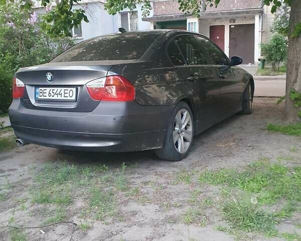 Серый БМВ 3 Серия, объемом двигателя 2 л и пробегом 400 тыс. км за 7500 $, фото 9 на Automoto.ua