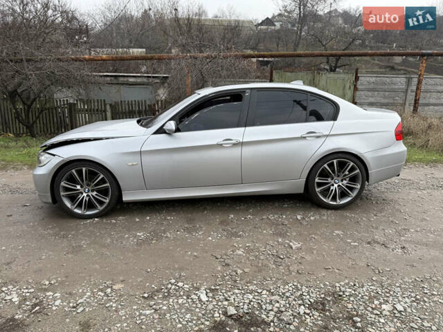 Сірий БМВ 3 Серія, об'ємом двигуна 3 л та пробігом 216 тис. км за 4600 $, фото 2 на Automoto.ua