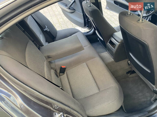 Серый БМВ 3 Серия, объемом двигателя 2 л и пробегом 264 тыс. км за 6450 $, фото 25 на Automoto.ua
