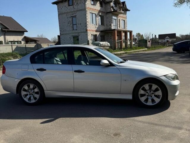 Серый БМВ 3 Серия, объемом двигателя 2 л и пробегом 200 тыс. км за 5500 $, фото 2 на Automoto.ua