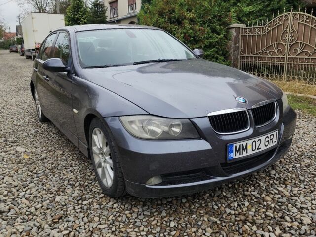 Серый БМВ 3 Серия, объемом двигателя 2 л и пробегом 300 тыс. км за 3300 $, фото 6 на Automoto.ua