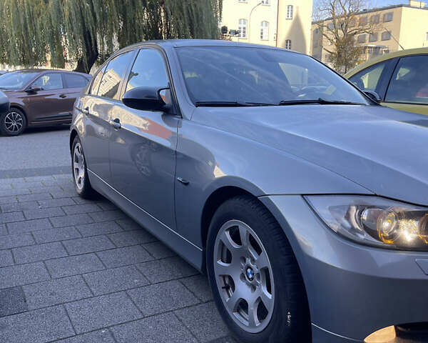 Сірий БМВ 3 Серія, об'ємом двигуна 2 л та пробігом 284 тис. км за 7000 $, фото 2 на Automoto.ua