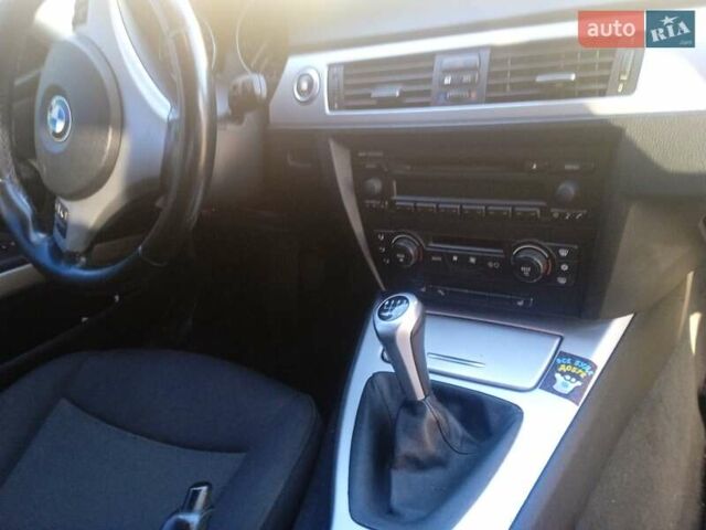 БМВ 3 Серия 2006 в Киеве на Automoto.ua Серый БМВ 3 Серия, объемом двигателя 2 л и пробегом 263 тыс. км за 7100 $, фото 1 на Automoto.ua