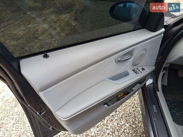 Сірий БМВ 3 Серія, об'ємом двигуна 2 л та пробігом 236 тис. км за 6950 $, фото 6 на Automoto.ua