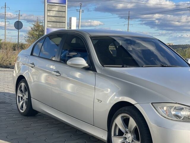 Серый БМВ 3 Серия, объемом двигателя 2 л и пробегом 246 тыс. км за 7000 $, фото 5 на Automoto.ua